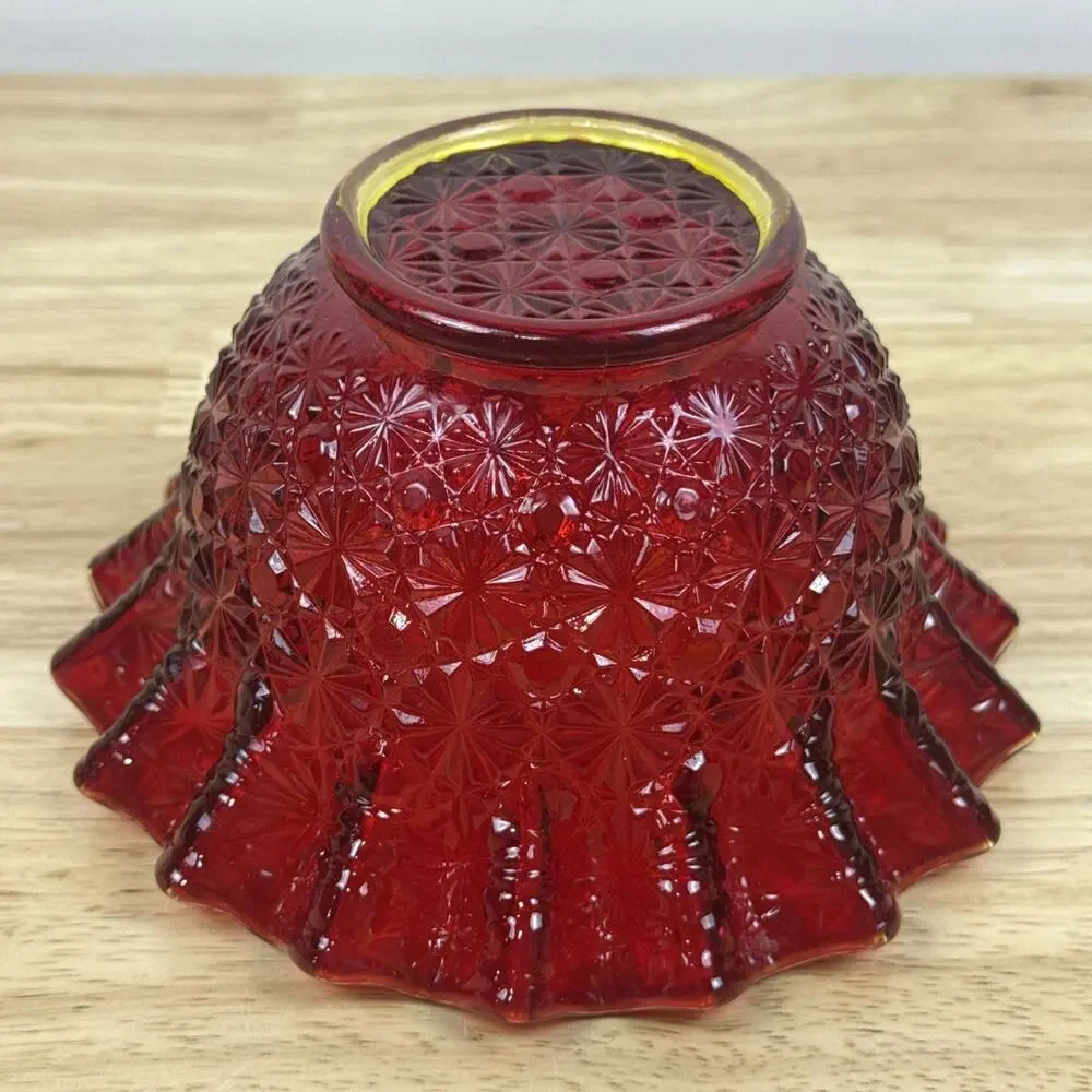Vintage LE Smith Amberina Glass Daisy & Button Crimped Rim Bowl Made in the USA